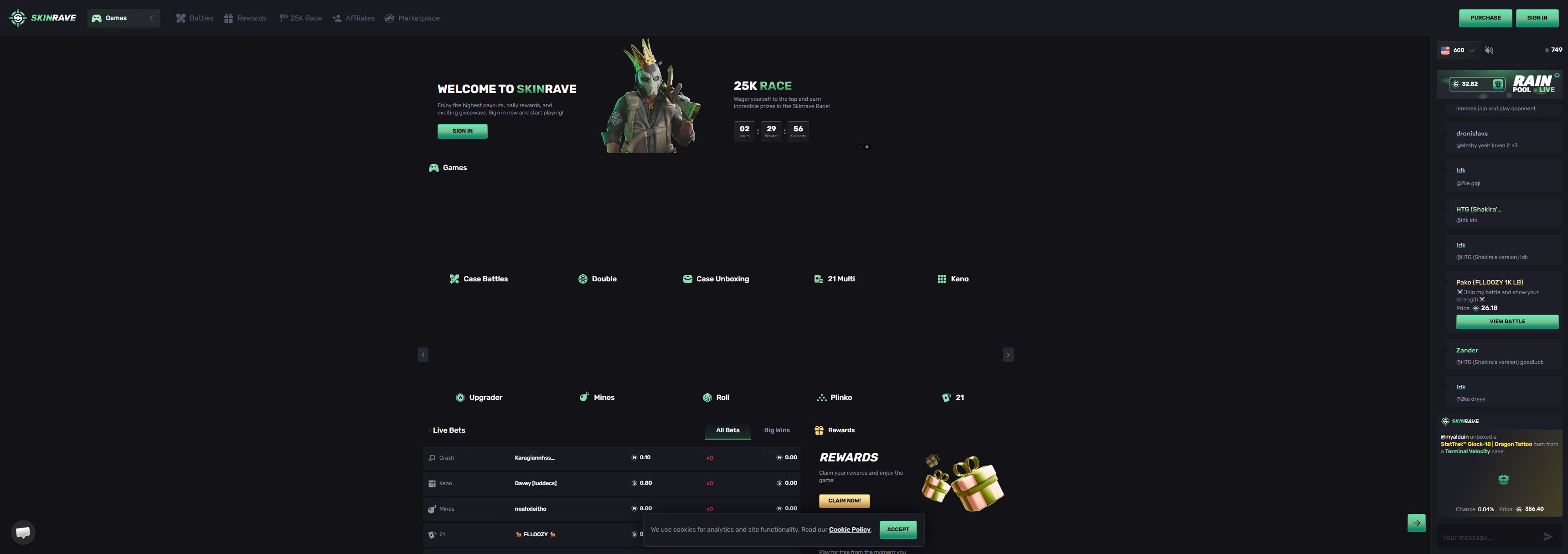 SkinRave casino homepage screenshot showing the main game lobby and top navigation (skinrave casino review)